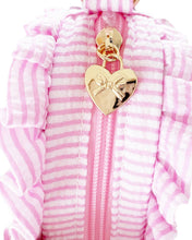Load image into Gallery viewer, Heart Purse, Seersucker Pink