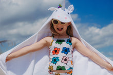 Load image into Gallery viewer, Unicorn Hooded towel for toddlers ages 2 to 8 years old