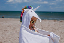 Load image into Gallery viewer, Unicorn Hooded towel for toddlers ages 2 to 8 years old